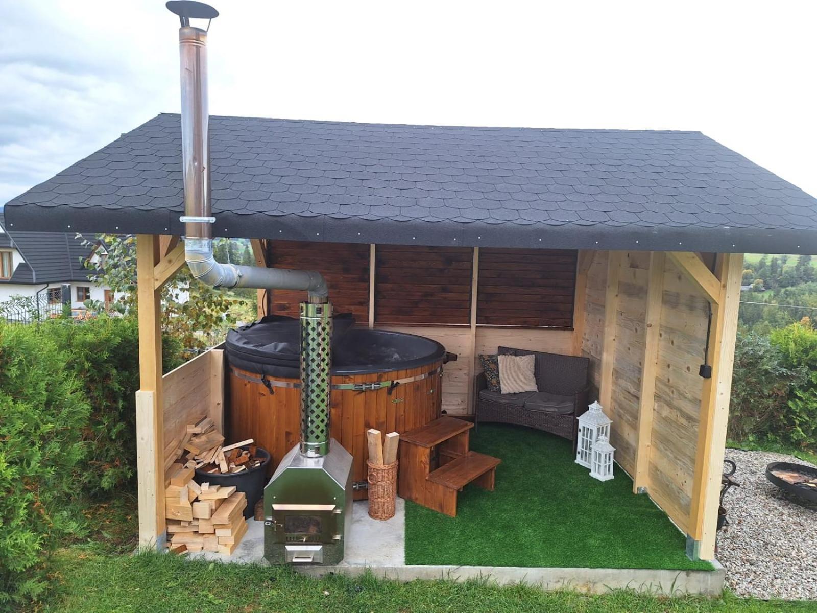 Domek Z Jacuzzi Tatrzanskie Serce Czerwienne Exterior foto